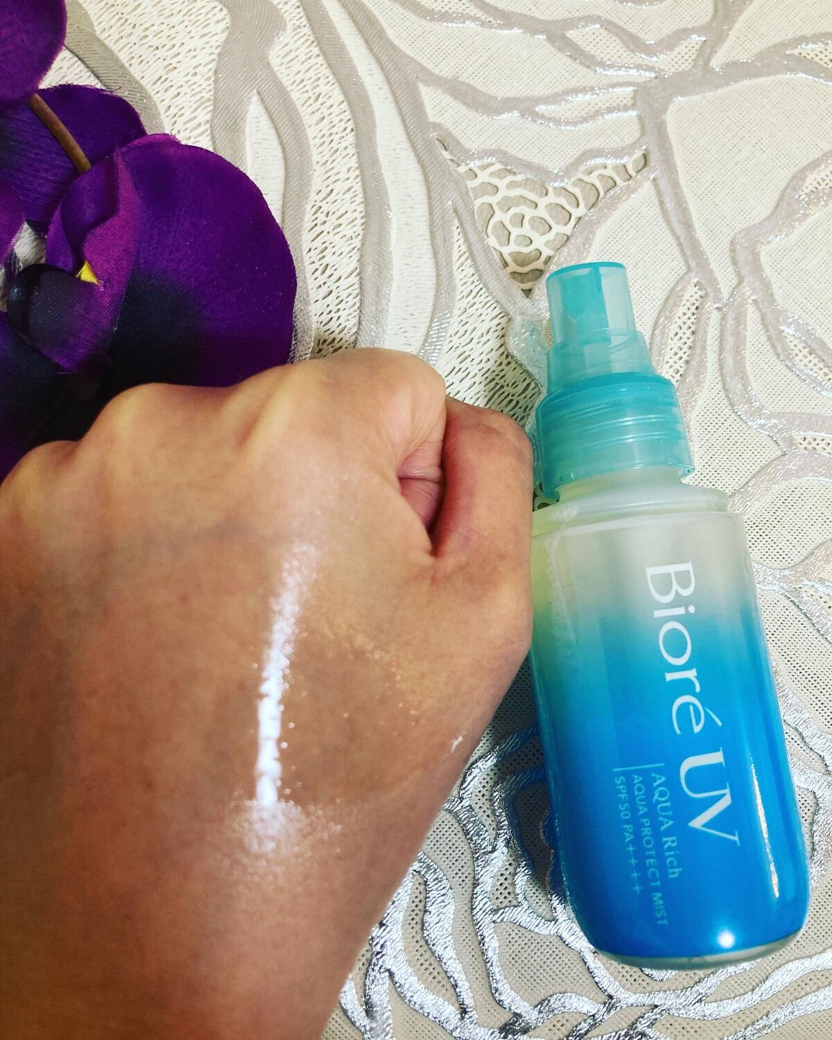 ビオレUV アクアリッチ アクアプロテクトローション(水層パック)/ビオレ/日焼け止めローションを使ったクチコミ(3枚目)