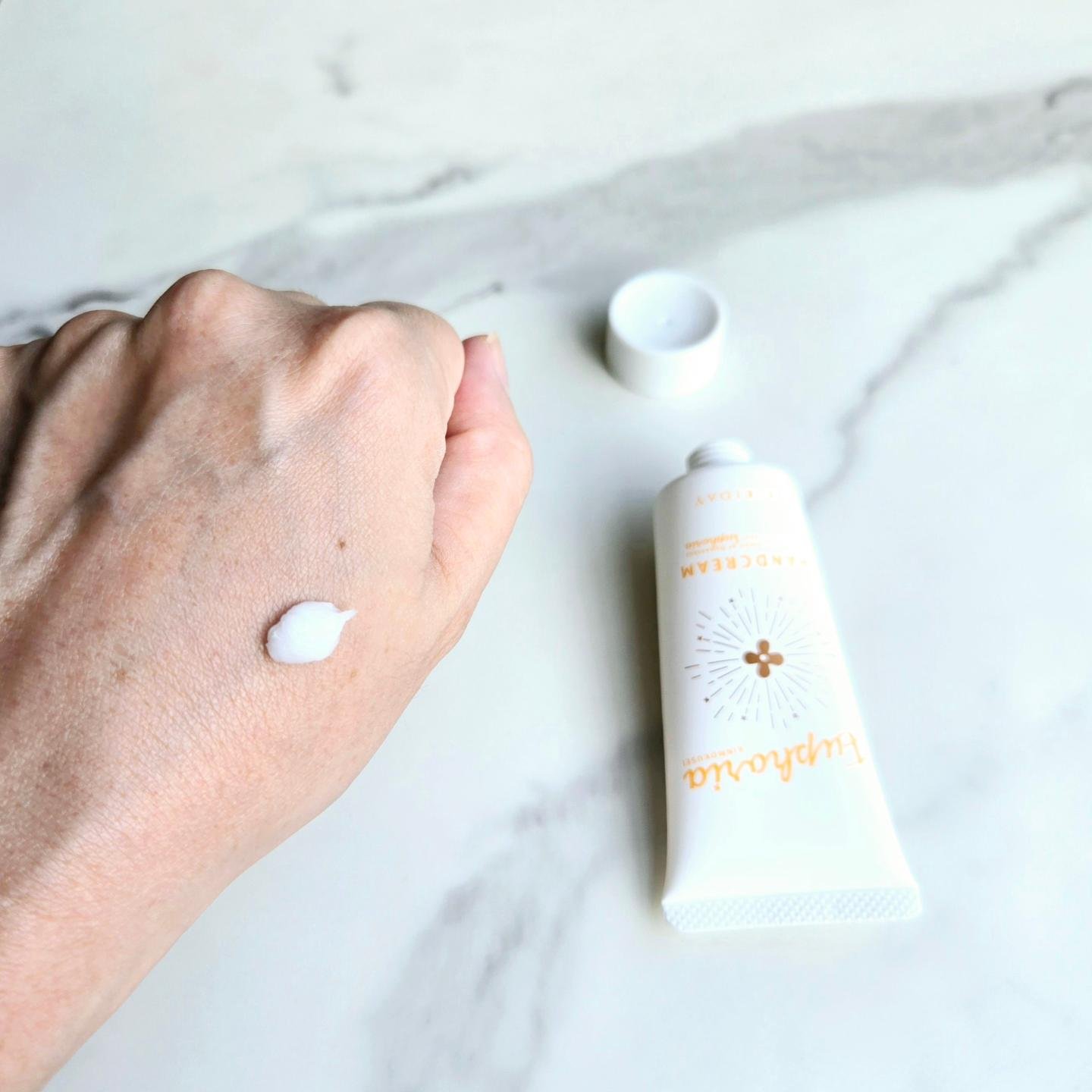 ユーフォリア・キンモクセイ ハンドクリーム/BIBIDAY/ハンドクリームを使ったクチコミ（2枚目）