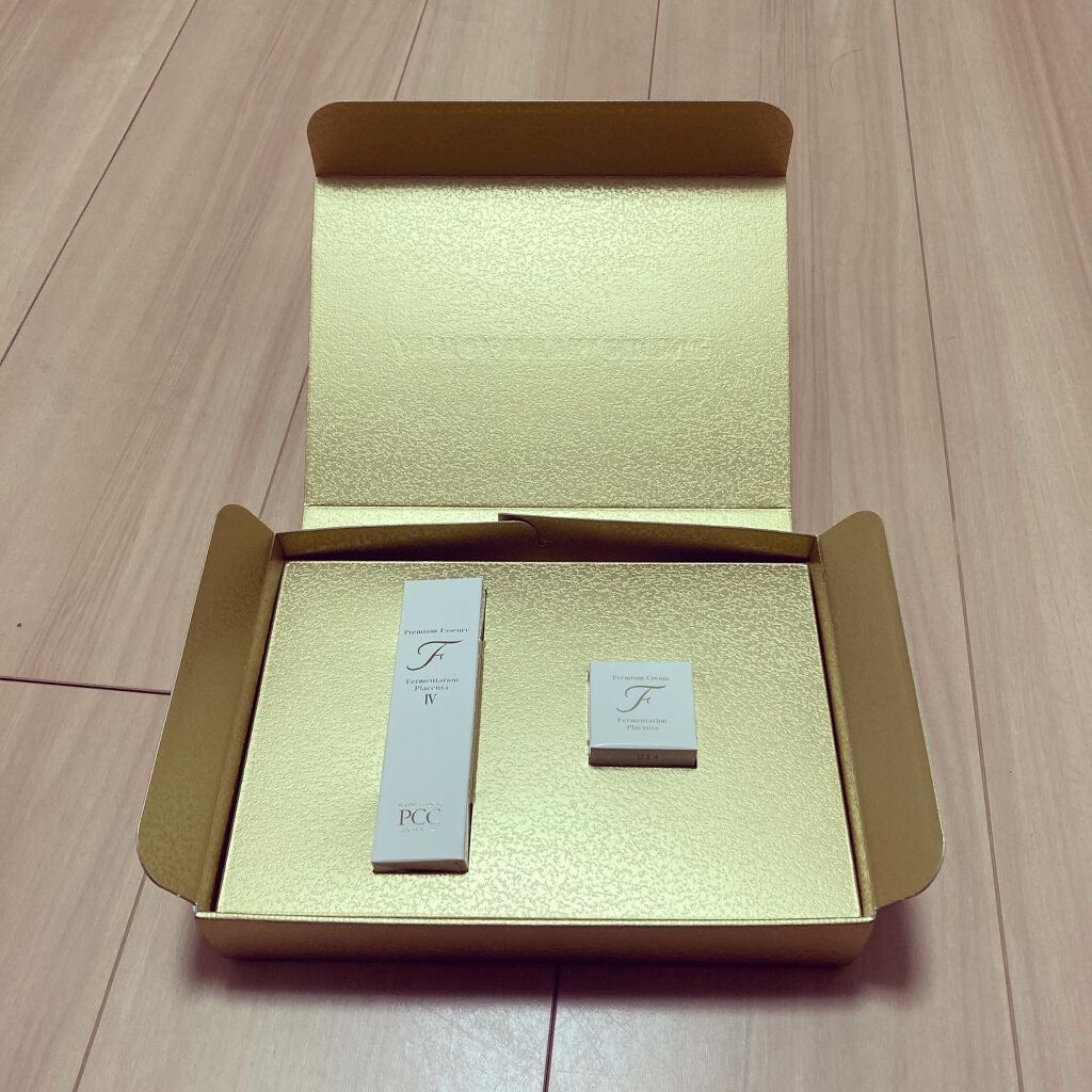 PCCプレミアムエッセンスFIV/PCCアンチエイジングブランド/美容液を使ったクチコミ(1枚目)