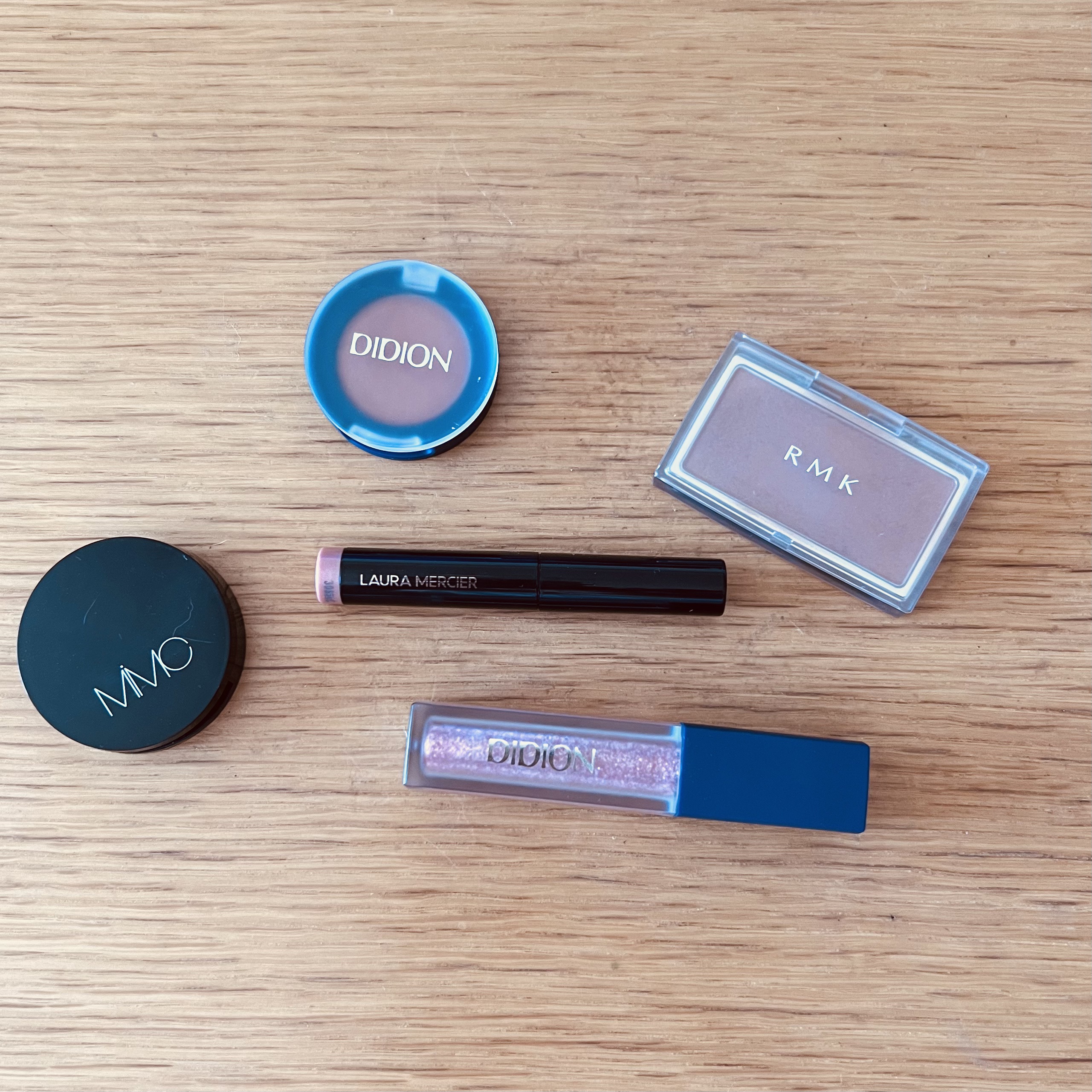 ミネラルスムースシャドー 05 ピュアソウル/MiMC/単色アイシャドウを使ったクチコミ（1枚目）