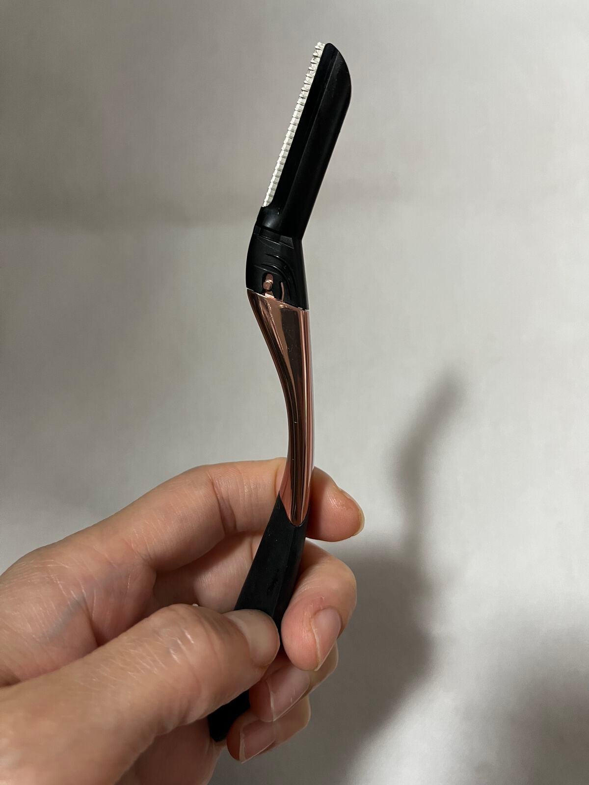 サロンプラス トーンアップ フェイススムーサー ホルダー(刃付き)/サロンプラス/シェーバーを使ったクチコミ(4枚目)