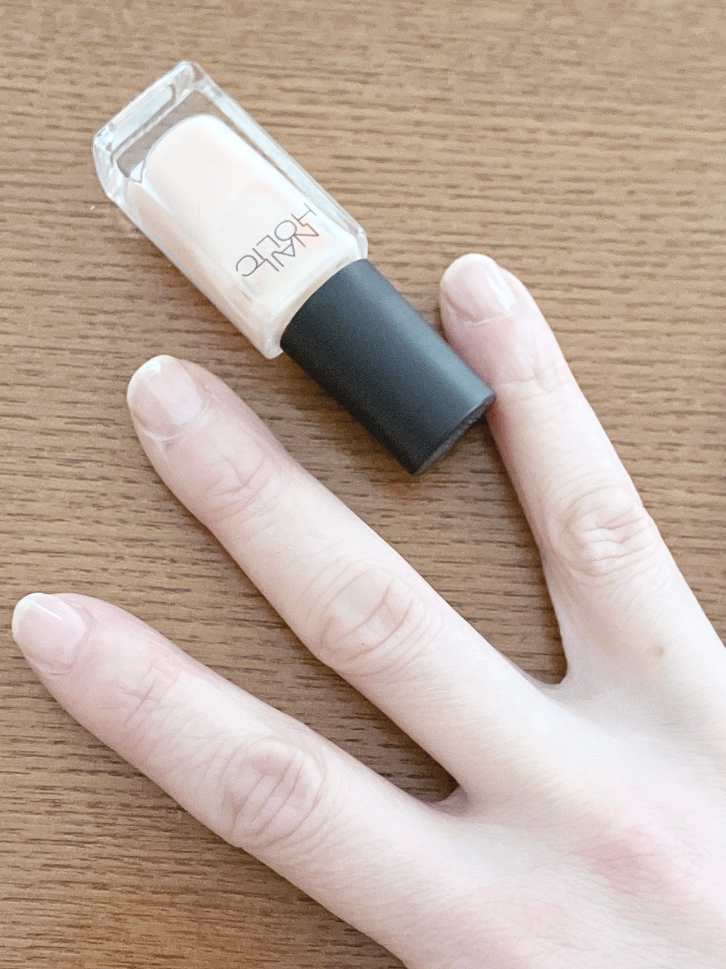 ネイルホリック Milky color/ネイルホリック/マニキュアを使ったクチコミ(1枚目)