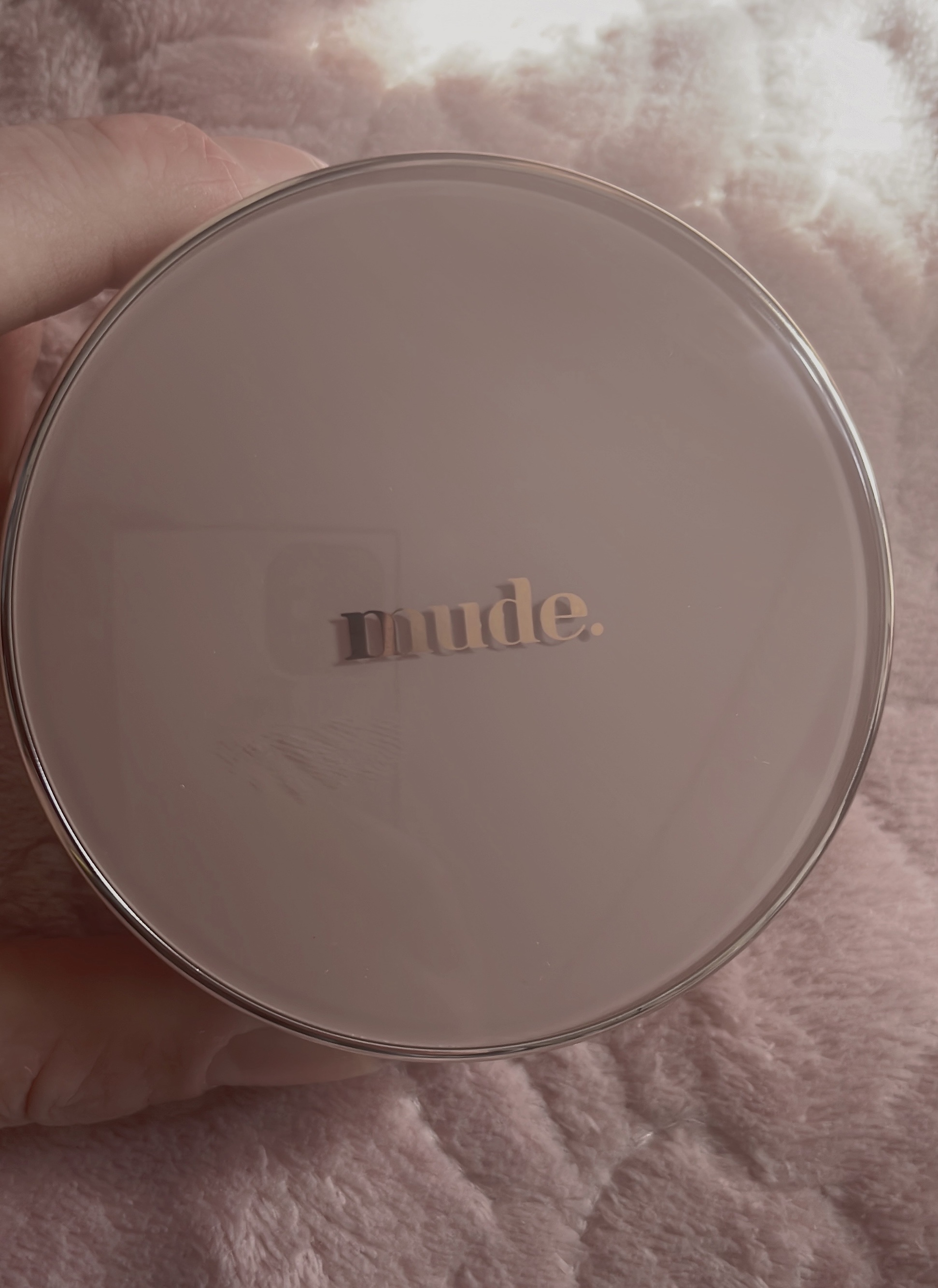 ハグクッション 19アイボリー/mude./クッションファンデーションを使ったクチコミ（2枚目）