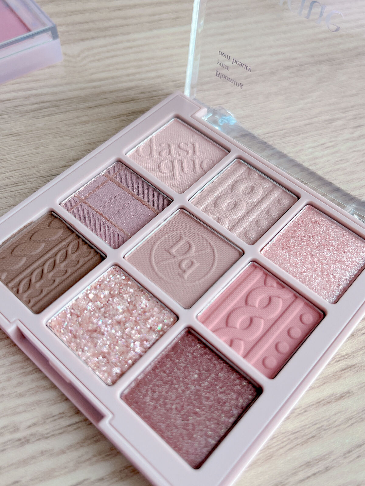 ブレンディングムードチーク/dasique/パウダーチークを使ったクチコミ（3枚目）