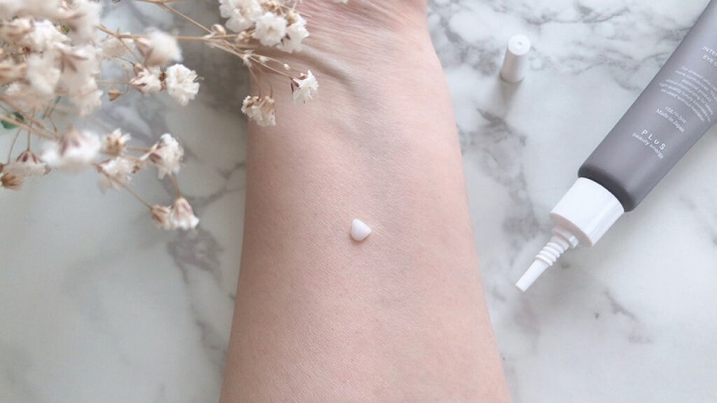 インテンシブリフト アイクリーム/PLuS/アイケア・アイクリームを使ったクチコミ（3枚目）