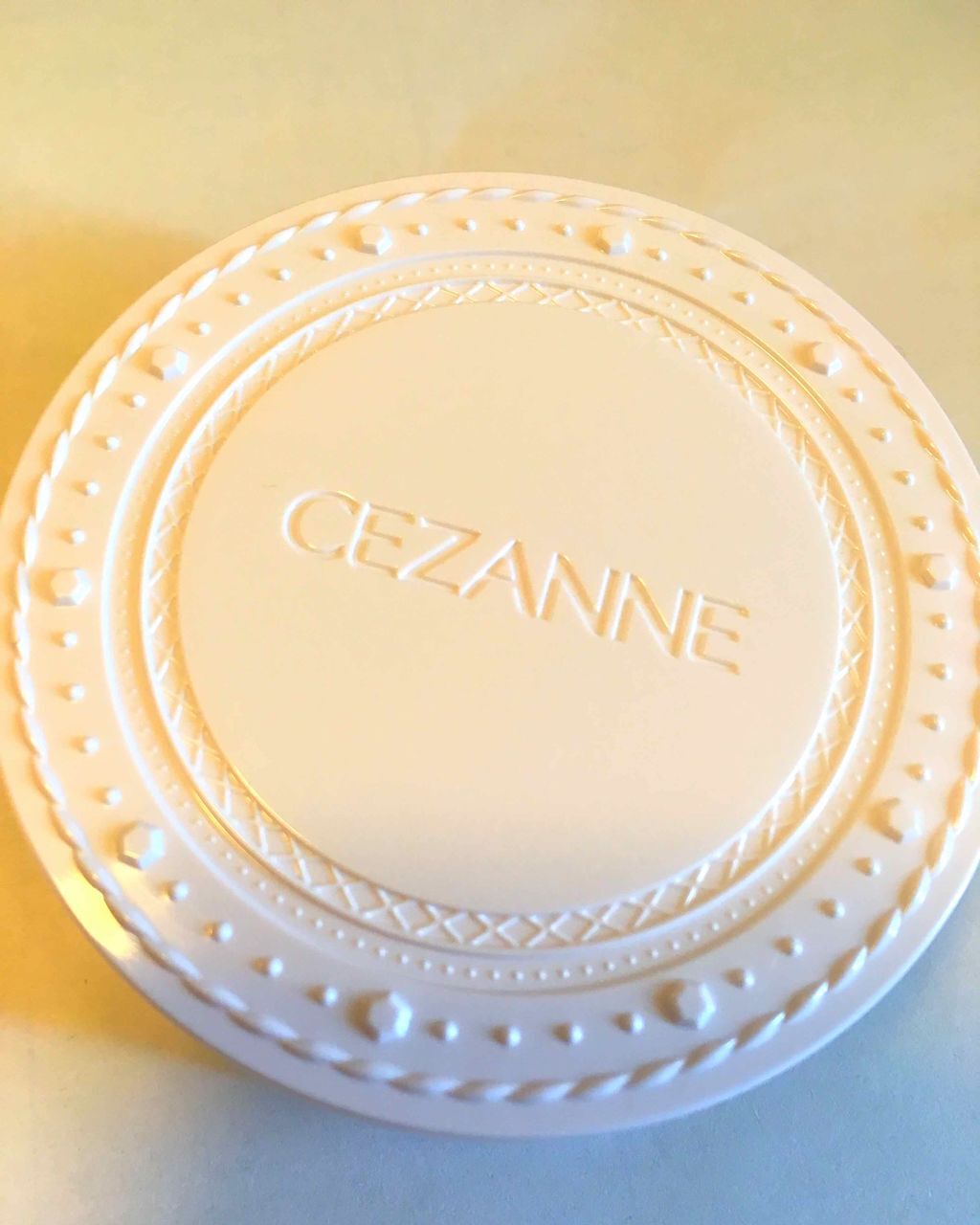 UVクリアフェイスパウダー/CEZANNE/プレストパウダーを使ったクチコミ(1枚目)