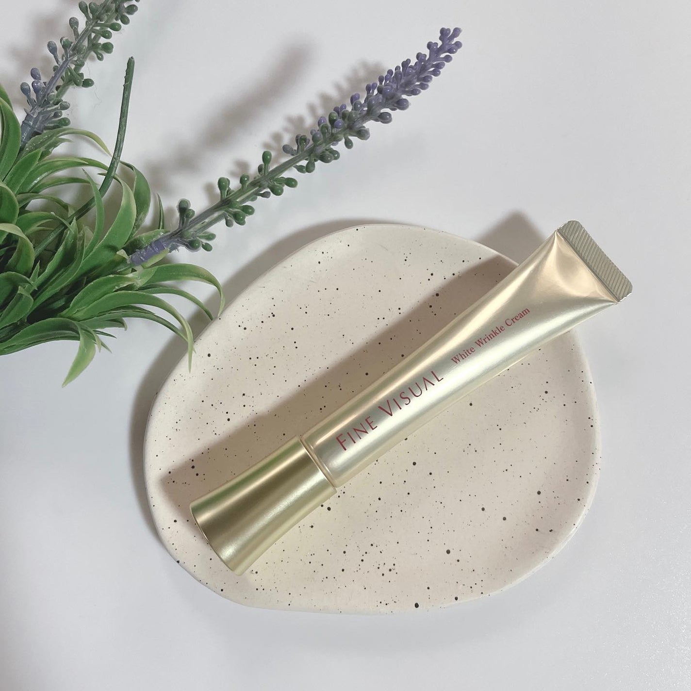 ファインビジュアル ホワイトリンクルクリーム /フェヴリナ/フェイスクリームを使ったクチコミ(1枚目)