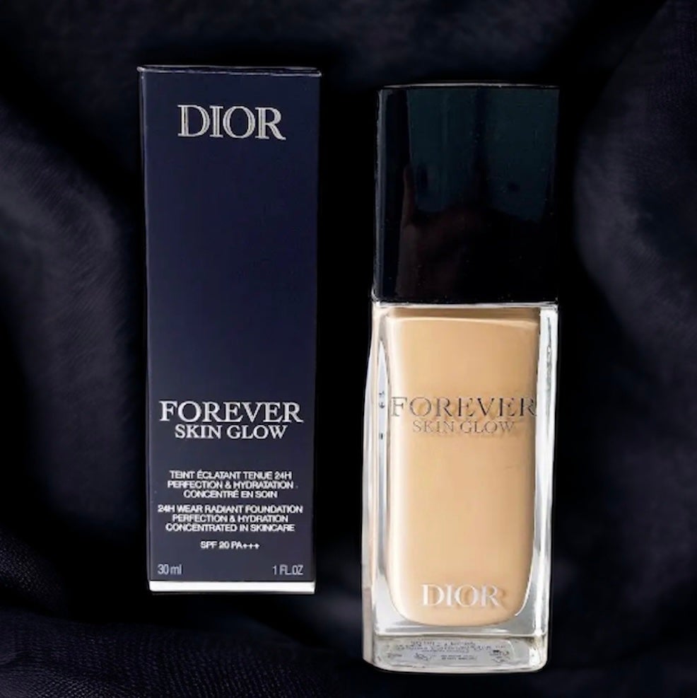 ディオールスキン フォーエヴァー フルイド グロウ/Dior/リキッドファンデーションを使ったクチコミ(2枚目)