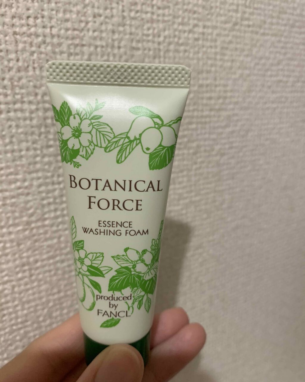 美容クリーム洗顔料/ボタニカルフォース/洗顔フォームを使ったクチコミ(1枚目)