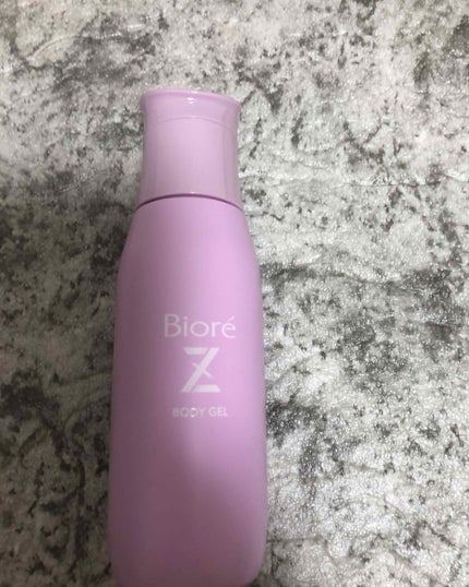 ビオレ ビオレZ さらっと快適ジェルのクチコミ「ビオレZさらっとジェル
ボディー用ジェルローション
をひとあし早く使用させていただきました.....」(2枚目)