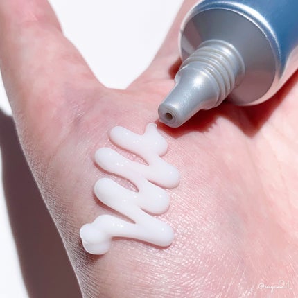 エッセンシャル リアル アイクリーム フォーフェイス/AHC/アイケア・アイクリームを使ったクチコミ(2枚目)