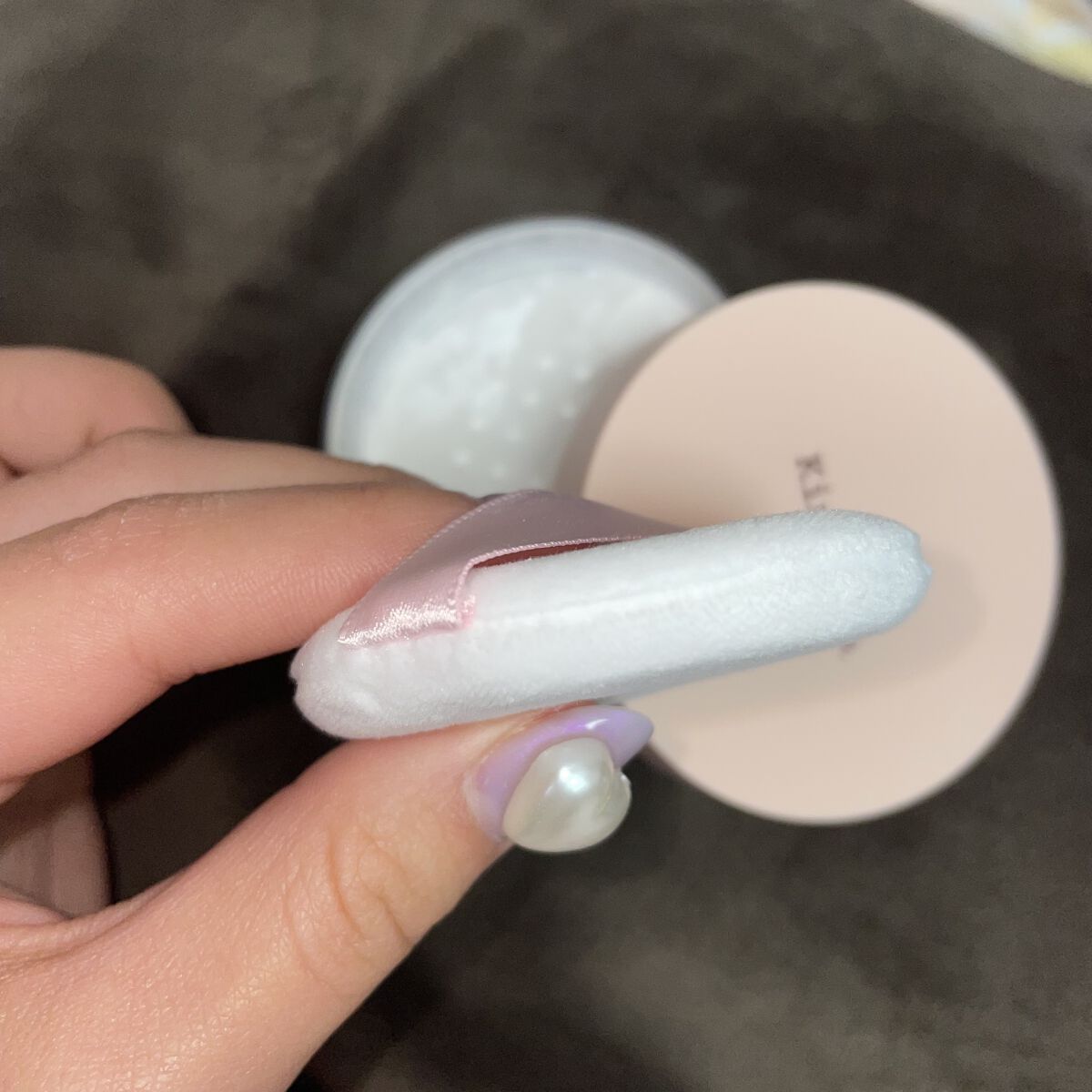 フィニッシングパウダー シルキーマット/Kirei&co./ルースパウダーを使ったクチコミ（2枚目）