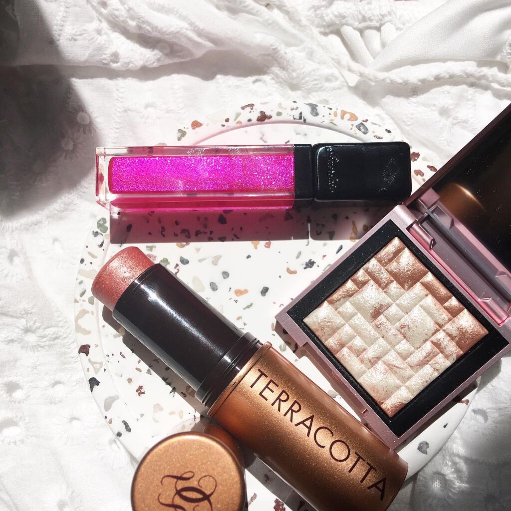 キスキス リクィッド L365 Sensual Glitter/GUERLAIN/口紅を使ったクチコミ（1枚目）