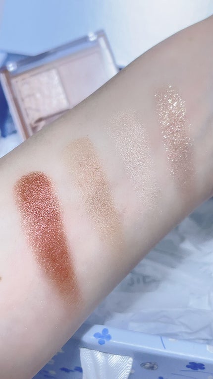 ベージュトーンアイシャドウ/CEZANNE/アイシャドウパレットを使ったクチコミ(2枚目)