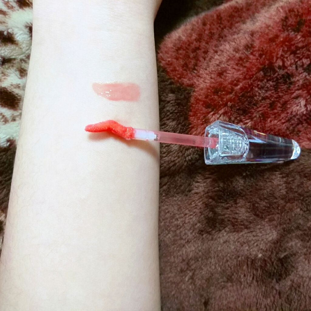 38°C / 99°F リップトリートメント (リップ美容液)/UZU BY FLOWFUSHI/リップケアを使ったクチコミ(2枚目)