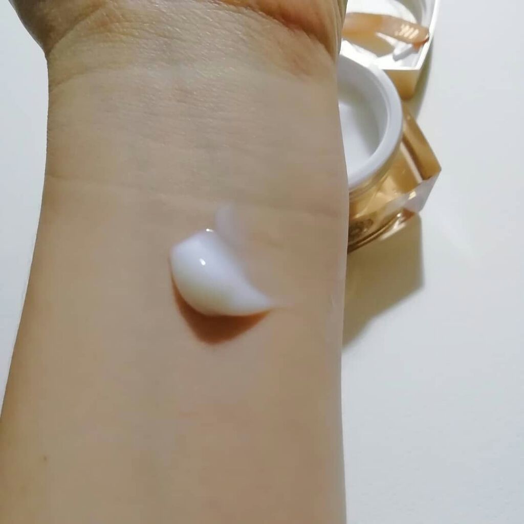 パーフェクトワン 薬用リンクルストレッチジェル/パーフェクトワン/オールインワン化粧品を使ったクチコミ(3枚目)