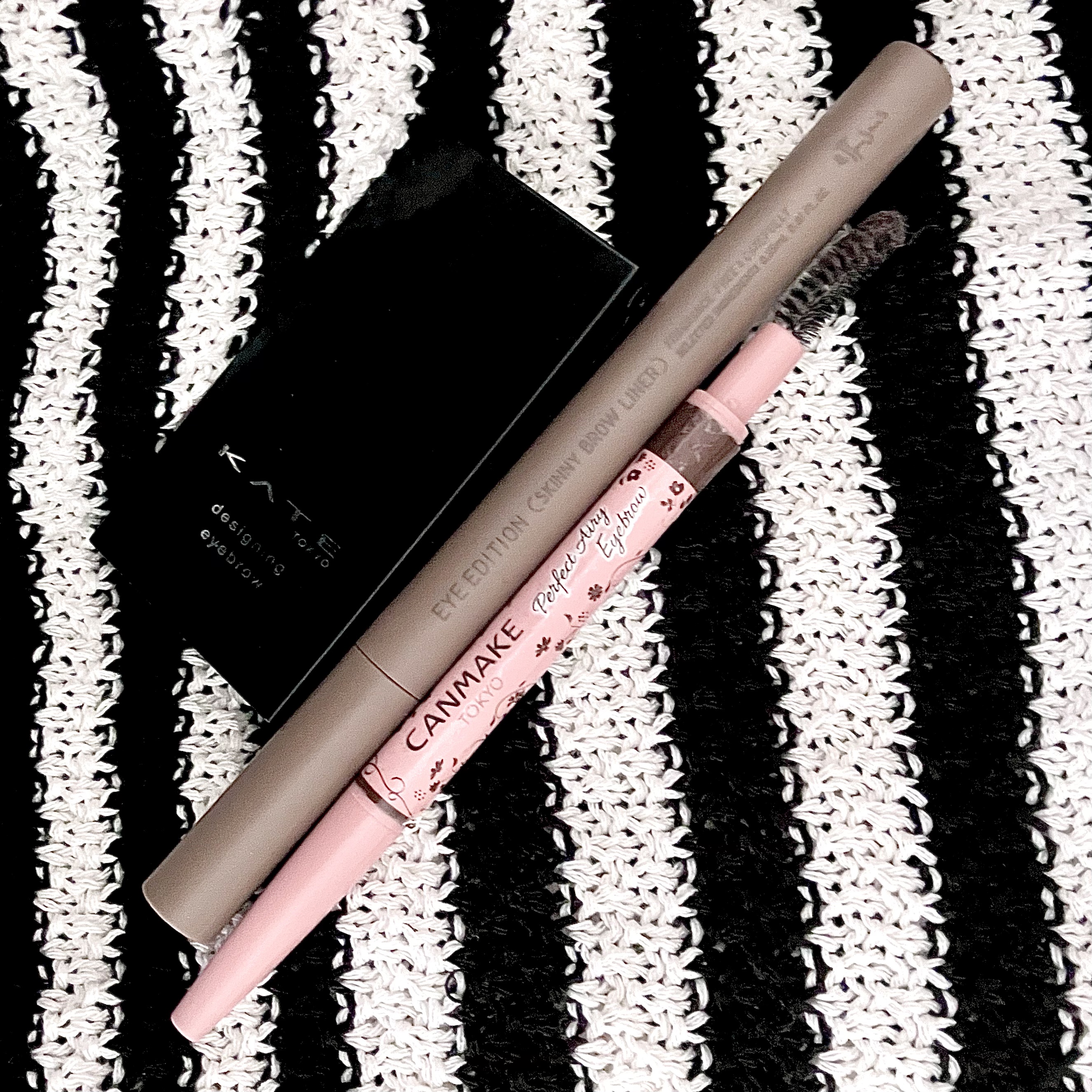 ケイト デザイニングアイブロウ3D/KATE/パウダーアイブロウを使ったクチコミ（1枚目）