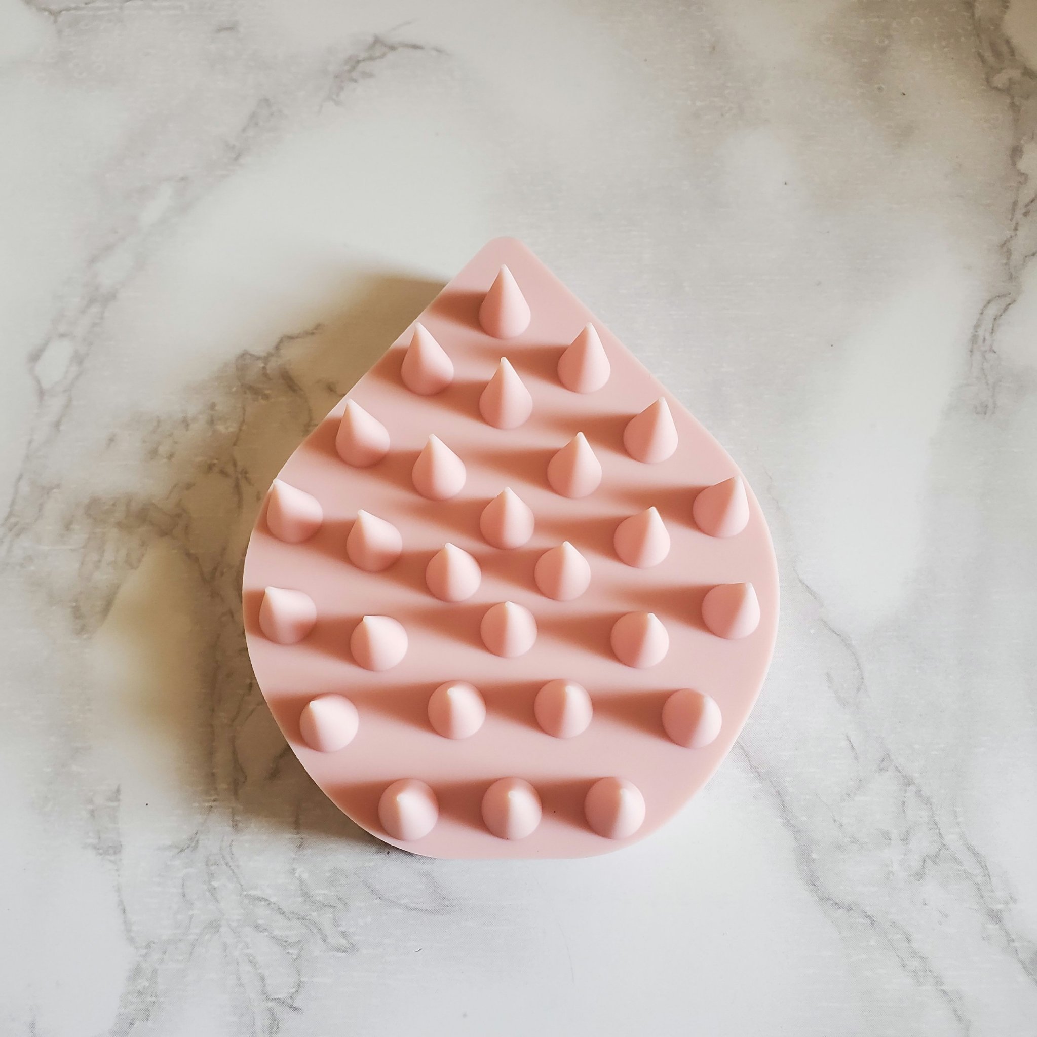 リラクシングマッサージブラシ マットピンク/エトヴォス/スカルプブラシを使ったクチコミ（3枚目）