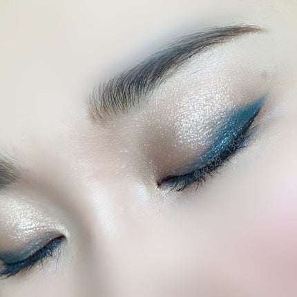 クロマティックス - デジタル ティール/shu uemura/アイシャドウパレットを使ったクチコミ(3枚目)