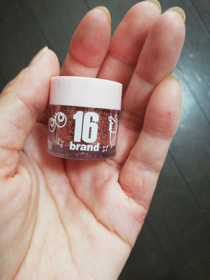 16CANDY ROCK PEAEL POWDER/16BRAND/単色アイシャドウを使ったクチコミ(1枚目)