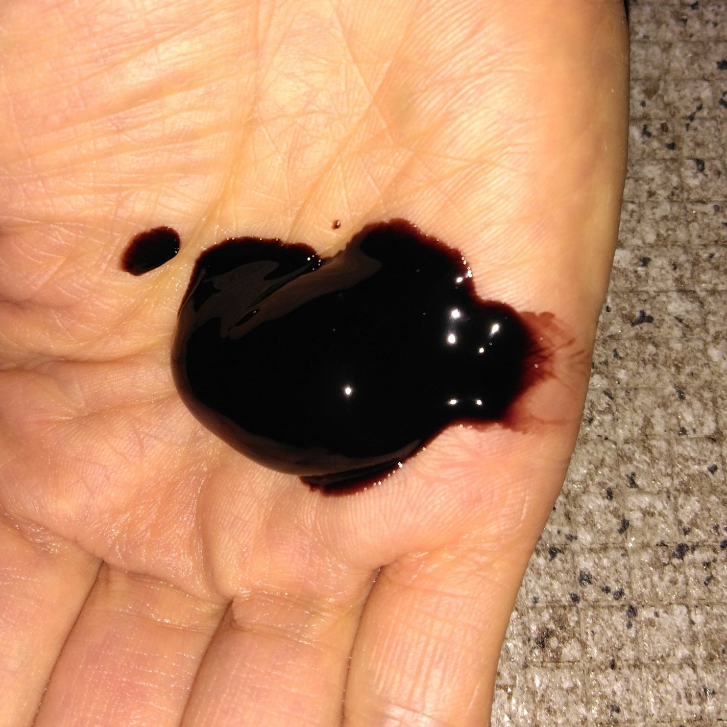 ほみまる on LIPS 「テンスターHena プレミアムカラートリートメント2750円(..」(2枚目)