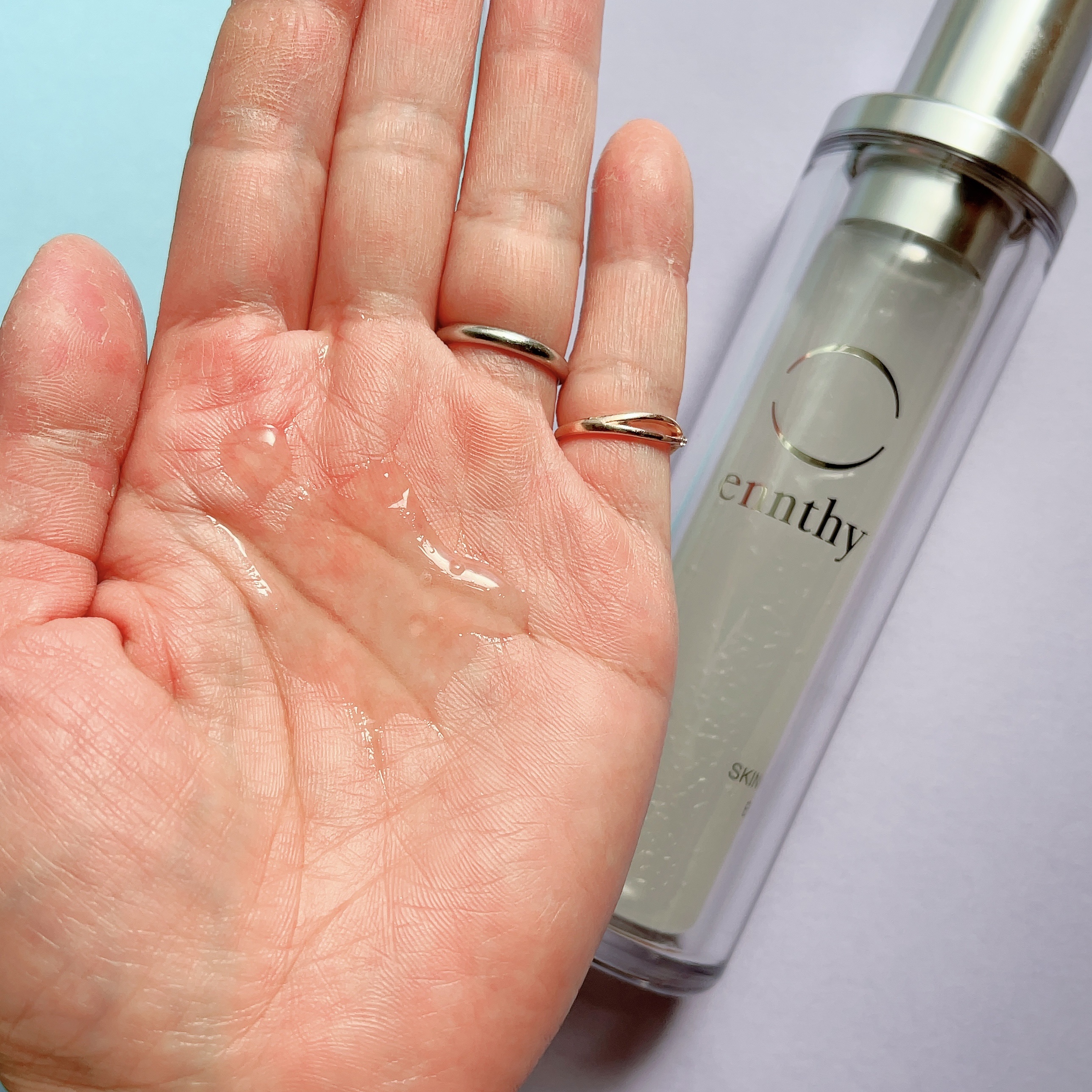 スキンアウェイクニングエッセンス/ennthy/美容液を使ったクチコミ（2枚目）