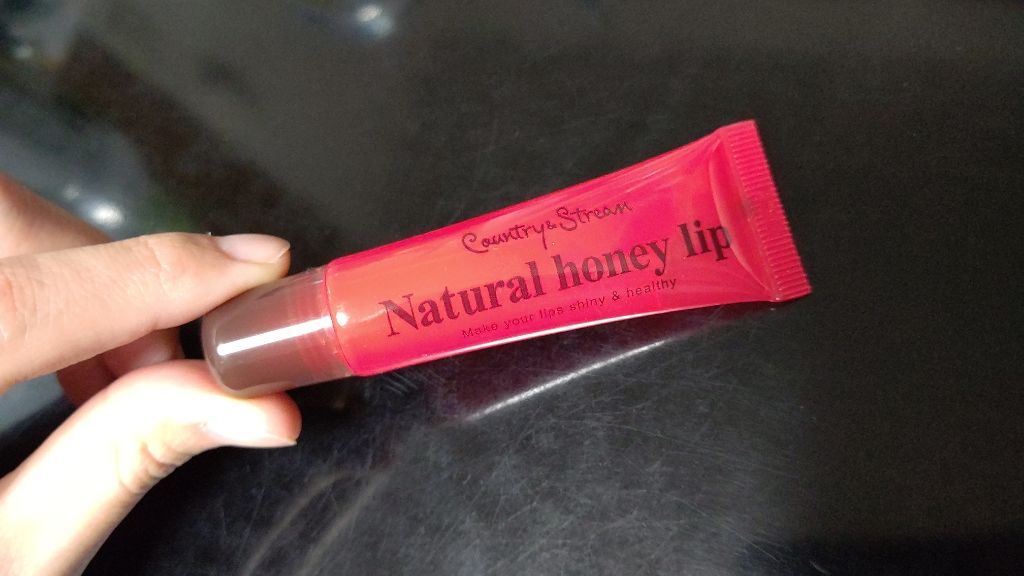 ハニーフルリップ R/カントリー&ストリーム/リップ美容液を使ったクチコミ(1枚目)