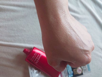 UV  アスリズム スキンプロテクトエッセンス/ビオレ/日焼け止めローションを使ったクチコミ(3枚目)