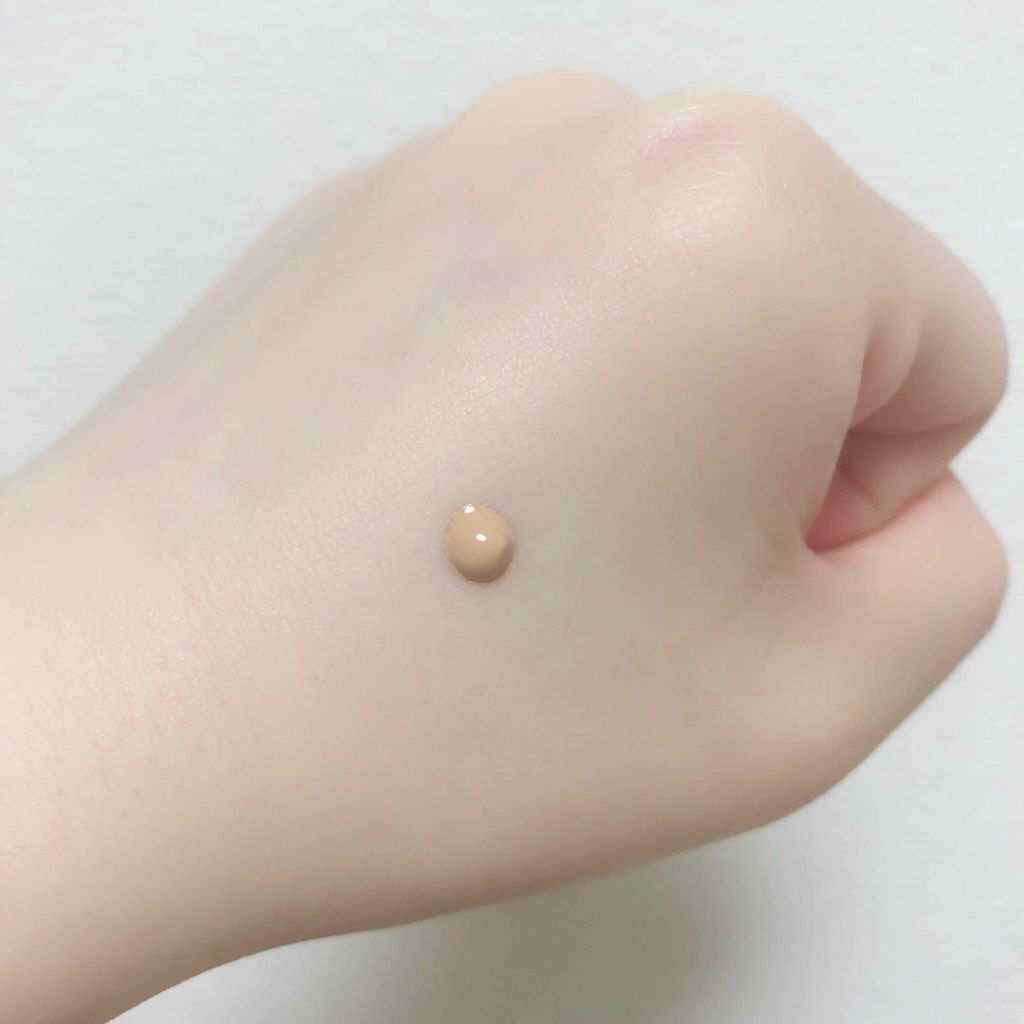 エッセンシャルミネラルファンデーション/LB/リキッドファンデーションを使ったクチコミ(2枚目)