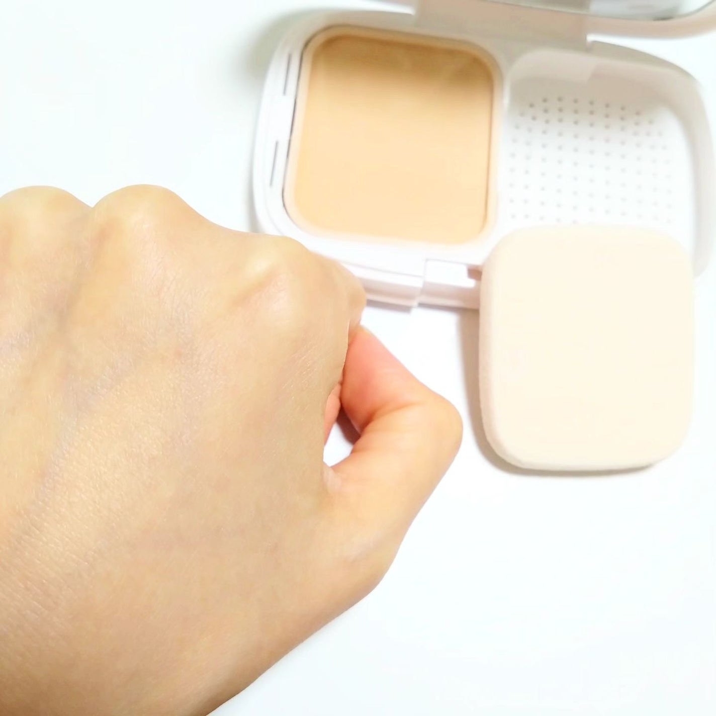 パウダーファンデーション/media luxe/パウダーファンデーションを使ったクチコミ(6枚目)