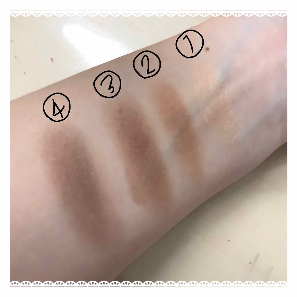 ミネラルクラッシィシャドー/エトヴォス/アイシャドウパレットを使ったクチコミ(3枚目)