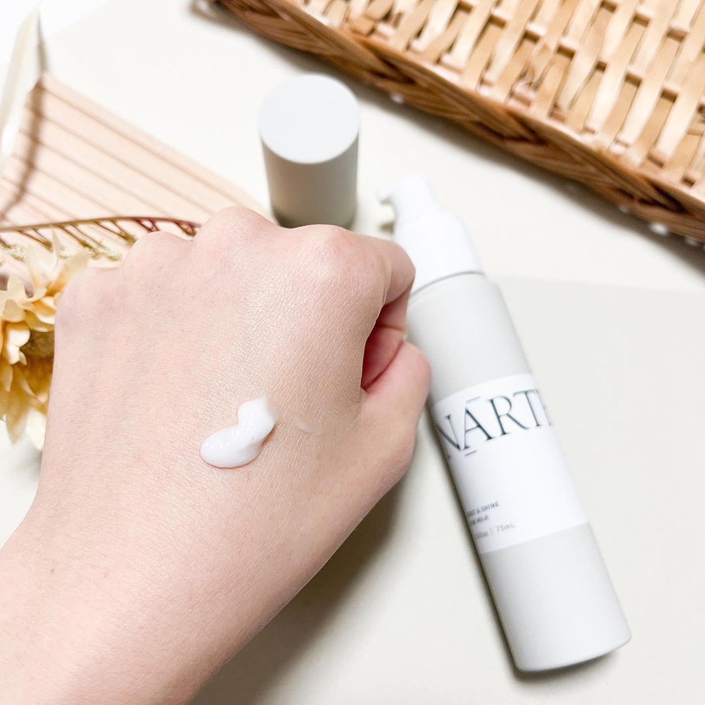 モイスト&シャイン ヘアミルク/NARTH/ヘアミルクを使ったクチコミ(4枚目)