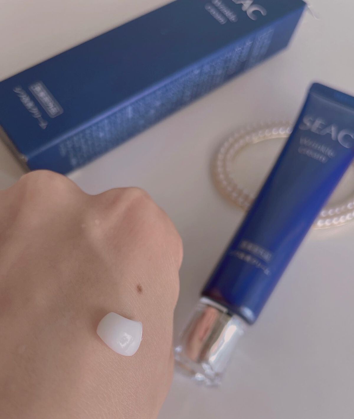 シワ改善クリームプレミアム/SEAC/アイケア・アイクリームを使ったクチコミ(2枚目)