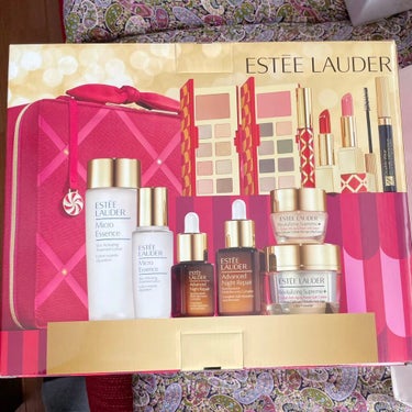 メークアップ コレクション 2021 /ESTEE LAUDER/その他キットセットを使ったクチコミ（2枚目）