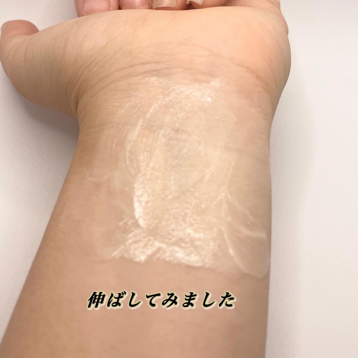 薬用さらさらデオドラントパウダー/デオナチュレ/デオドラント・制汗剤を使ったクチコミ（3枚目）