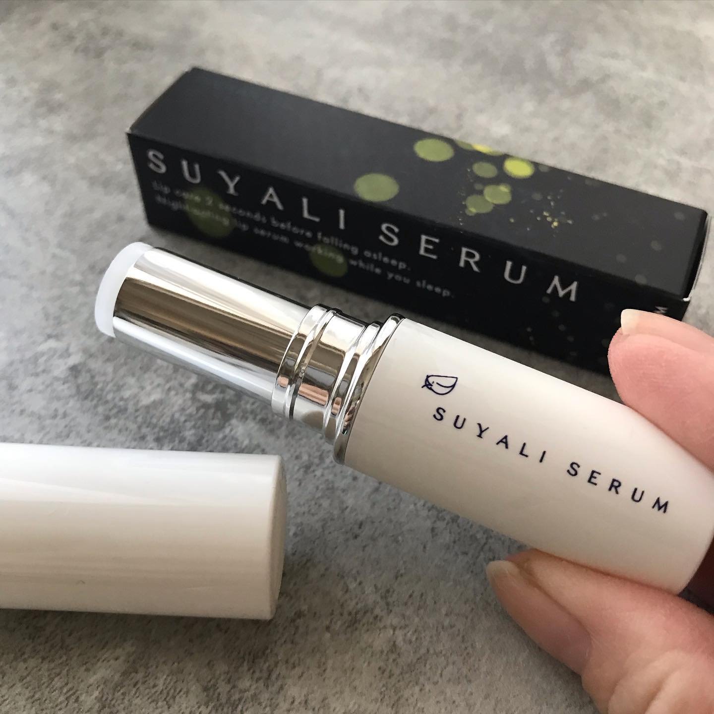 イセハンラボ　スヤリセラム　リップセラムスティック/ISEHAN Lab./リップクリームを使ったクチコミ（2枚目）