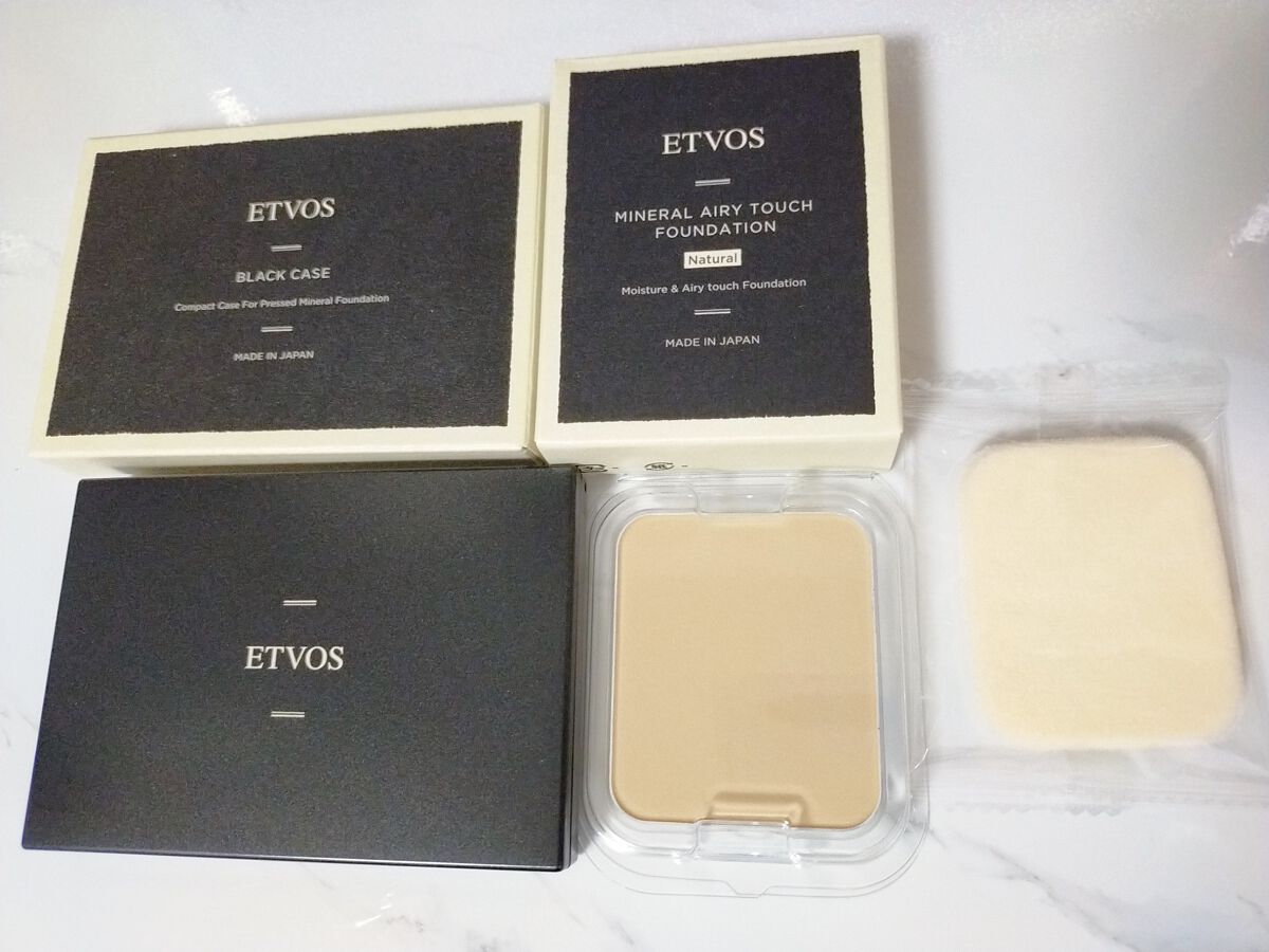 ミネラルエアリータッチファンデーション/エトヴォス/パウダーファンデーションを使ったクチコミ（2枚目）
