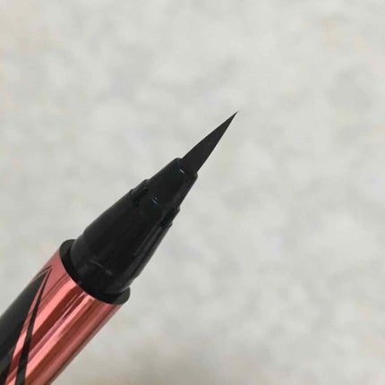 ハイパーシャープ ライナー R/MAYBELLINE NEW YORK/リキッドアイライナーを使ったクチコミ(3枚目)
