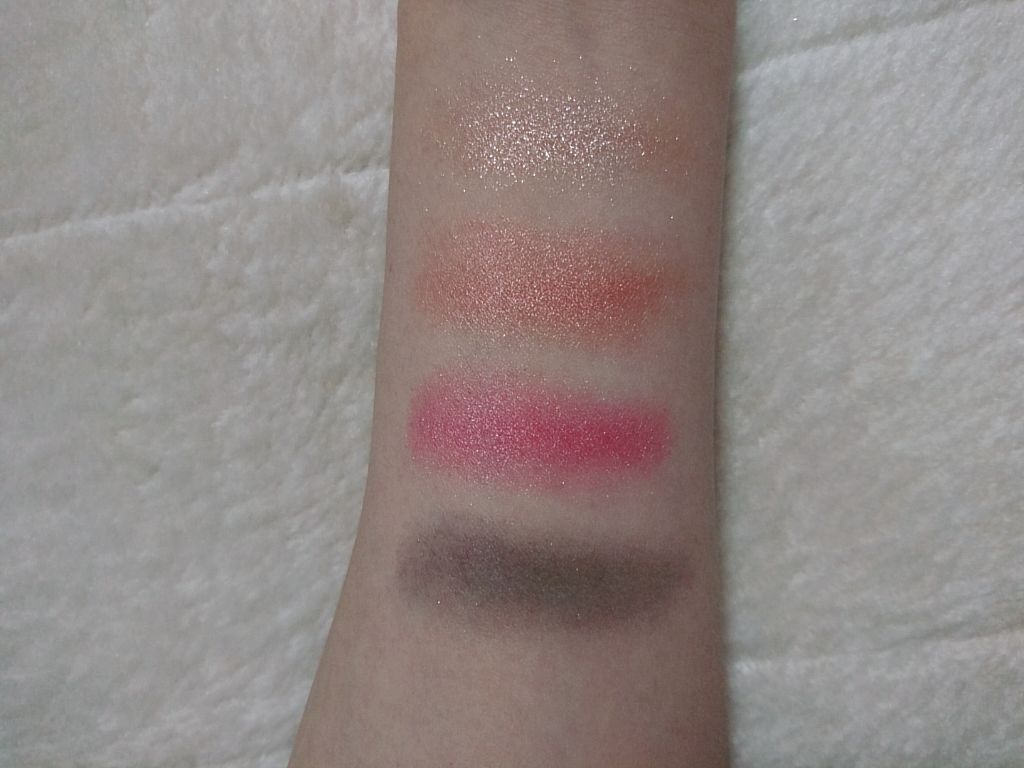 デザイニング カラー アイズ 125 洸惚 -HIKARIBORE [限定色]/SUQQU/アイシャドウパレットを使ったクチコミ（3枚目）