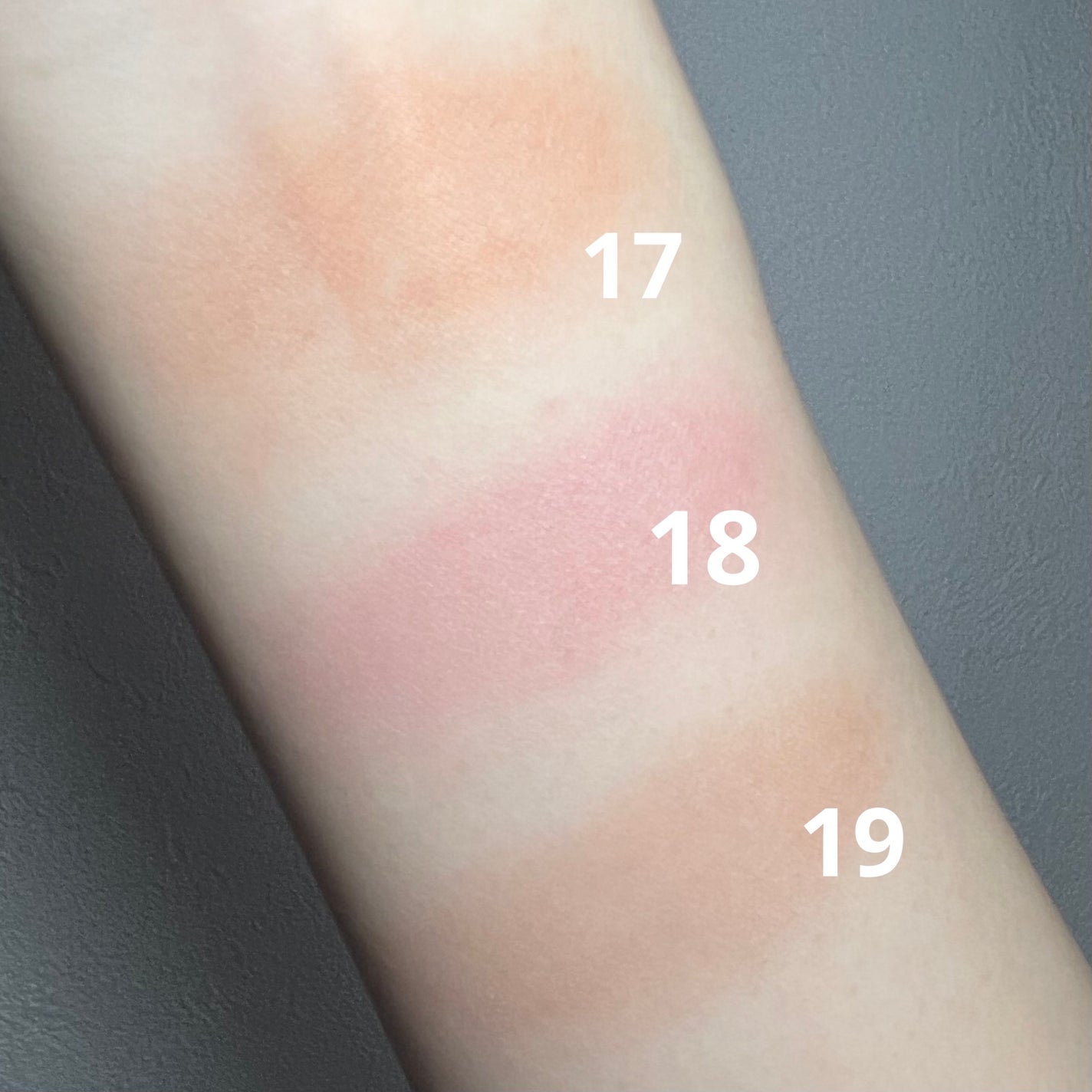 クリームチーク/キャンメイク/ジェル・クリームチークを使ったクチコミ(5枚目)