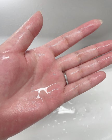 桜田 彩夢 on LIPS 「パウダーがクレイに🥰毛穴さっぱり💖"skinsignal"はア..」(4枚目)