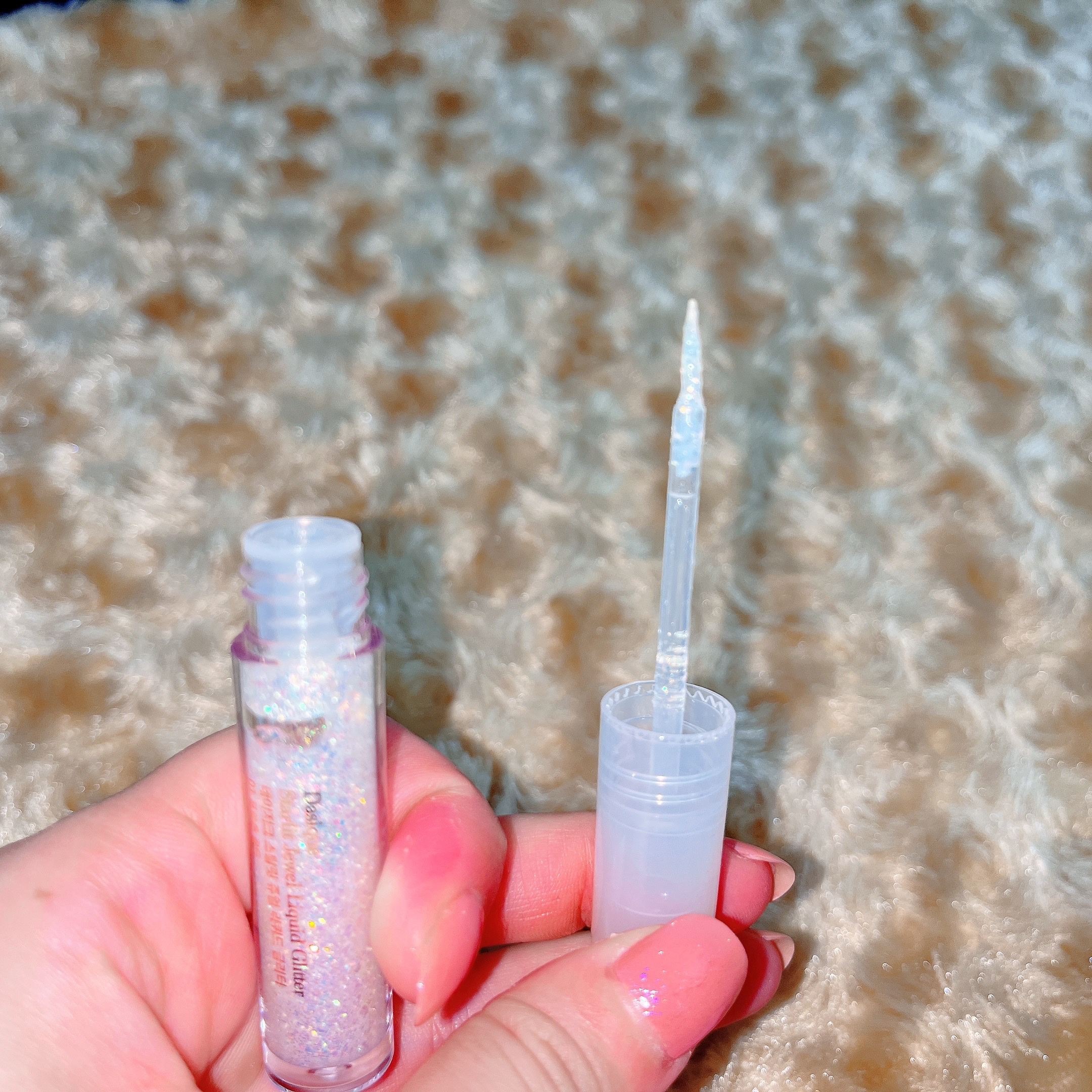 スターリット リキッドグリッター/dasique/メイクアップを使ったクチコミ（3枚目）