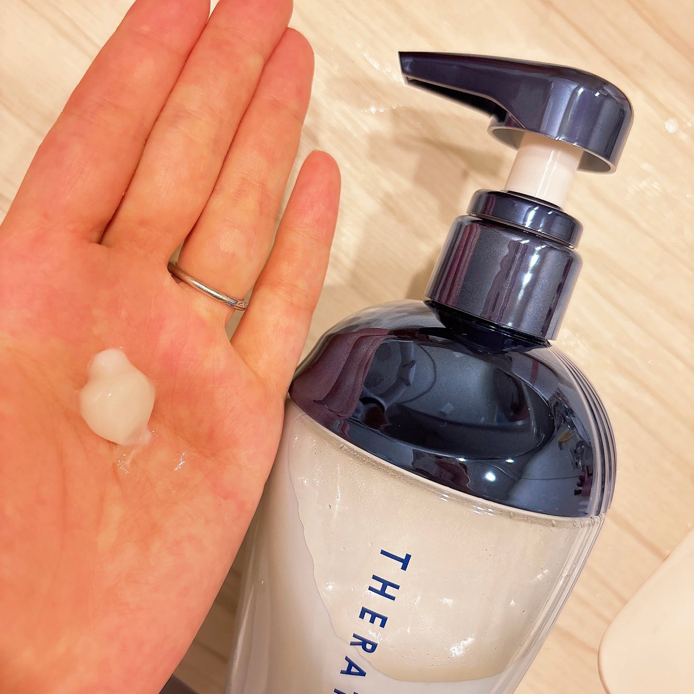 セラティス ムーンライトスリーク シャンプー / ヘアトリートメント/THERATIS/市販シャンプーを使ったクチコミ(4枚目)