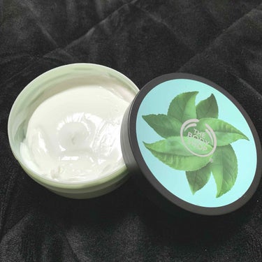 THE BODY SHOP ボディバター フジグリーンティのクチコミ「温泉とかに置いてある、
緑茶のボディソープ・緑茶のシャンプーの匂い！
めっちゃ良い匂いで落ち着.....」（3枚目）