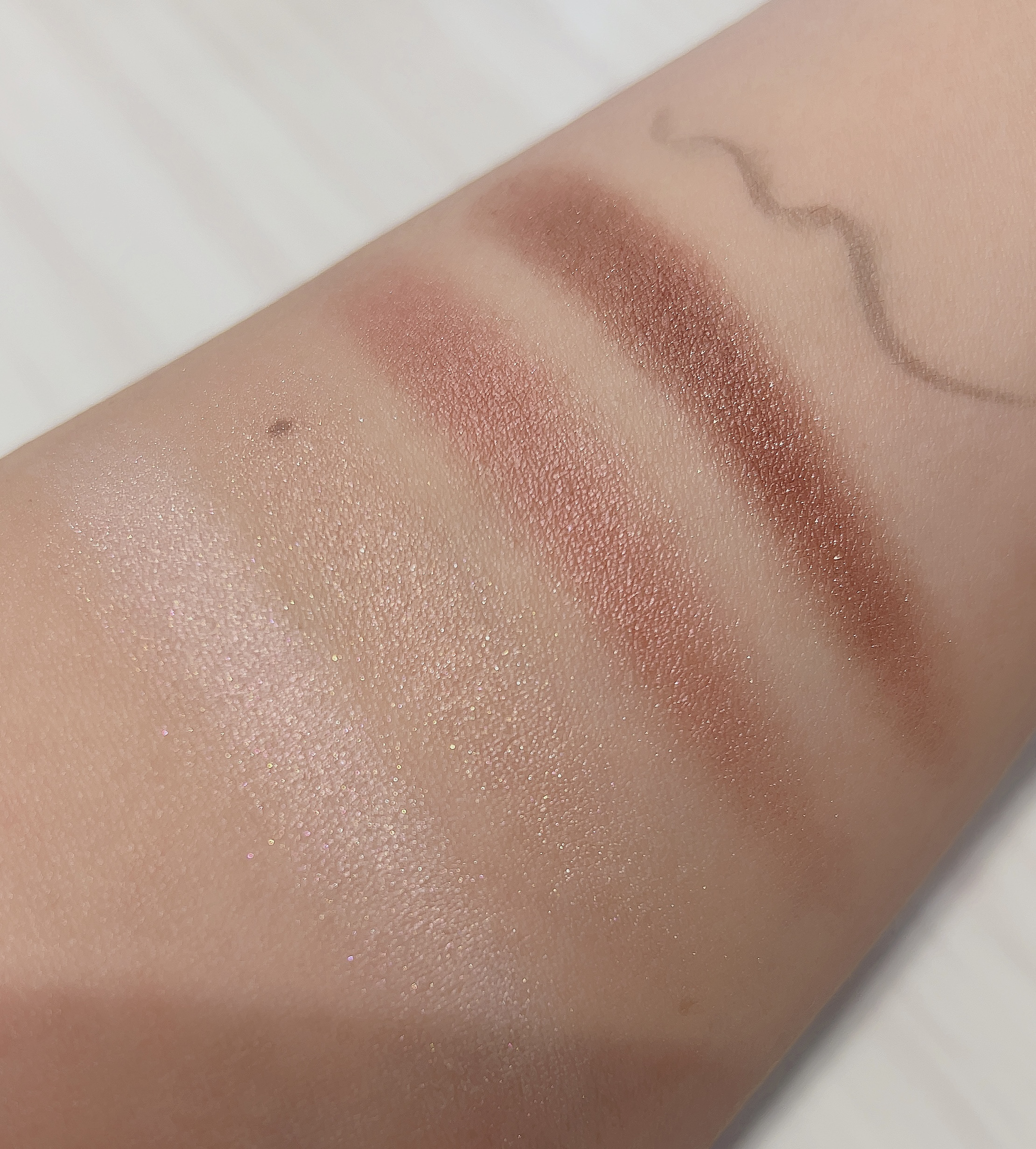 シルキースフレアイズ/キャンメイク/アイシャドウパレットを使ったクチコミ（3枚目）