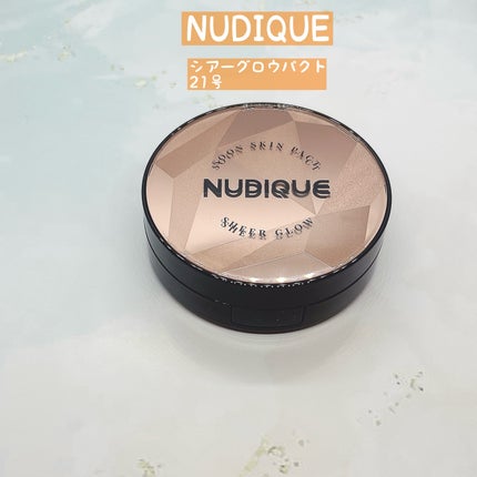 グロウクッションファンデーション/NUDIQUE/クッションファンデーションを使ったクチコミ(1枚目)
