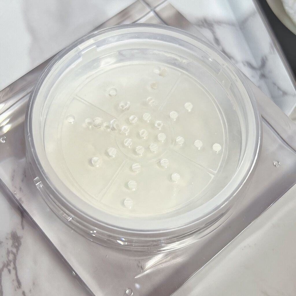 ムンユ on LIPS 「【メガ割おすすめ】素肌を活かすナチュラルパウダー💫トーンアップ..」(3枚目)