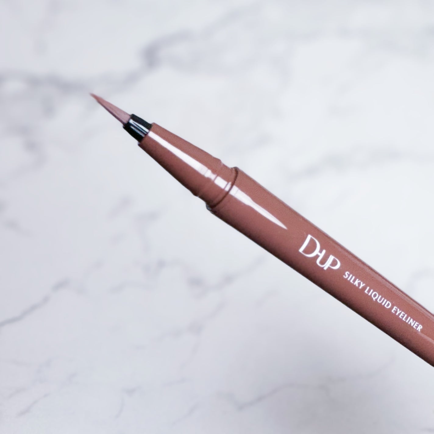 シルキーリキッドアイライナーWP/D-UP/リキッドアイライナーを使ったクチコミ(4枚目)