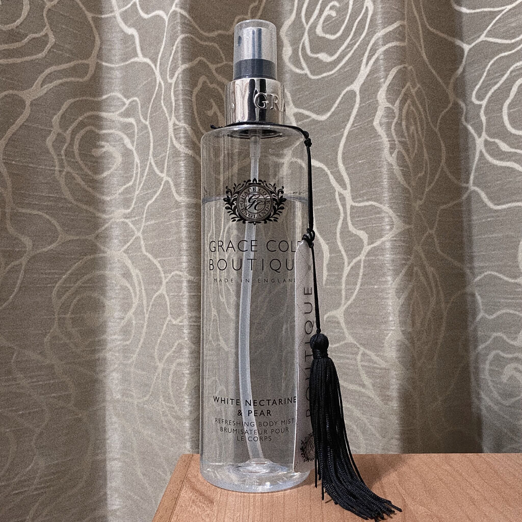 ボディミスト ホワイトネクタリン＆ペア/グレースコール/香水(レディース)を使ったクチコミ（1枚目）