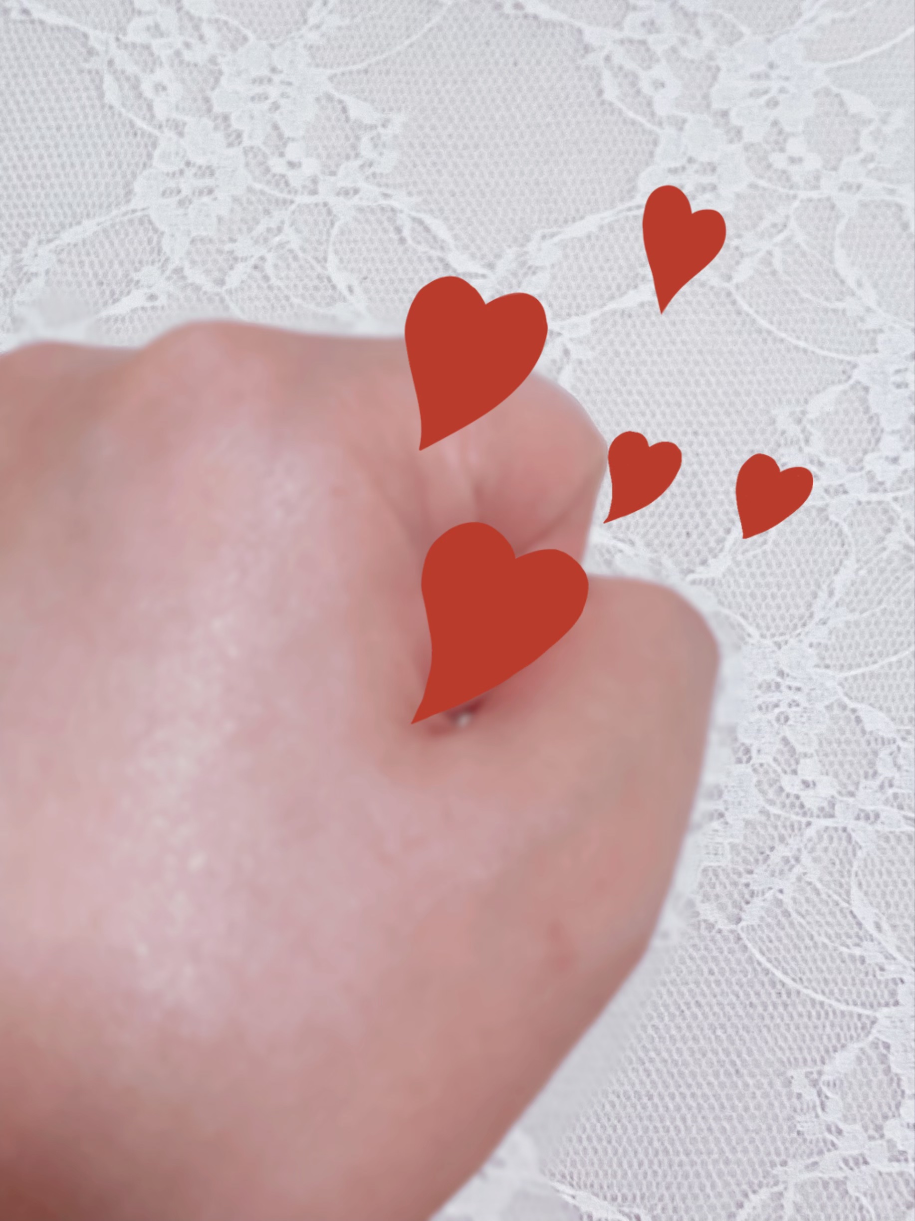 クラブ すっぴんクリームC パステルローズの香りのクチコミ「お泊まりに💓洗顔不要！　クラブ　すっぴんクリームC  ホワイトフローラルブーケの香り


こん.....」（2枚目）